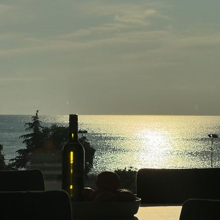 Seaview Apartment Funtana Bagian luar foto
