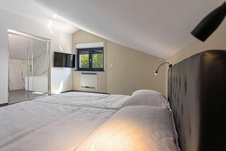 Seaview Apartment Funtana Bagian luar foto