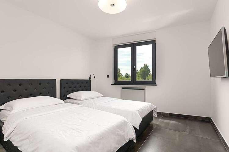 Seaview Apartment Funtana Bagian luar foto