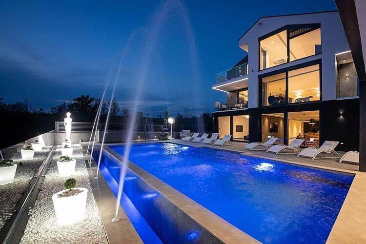 Seaview Apartment Funtana Bagian luar foto
