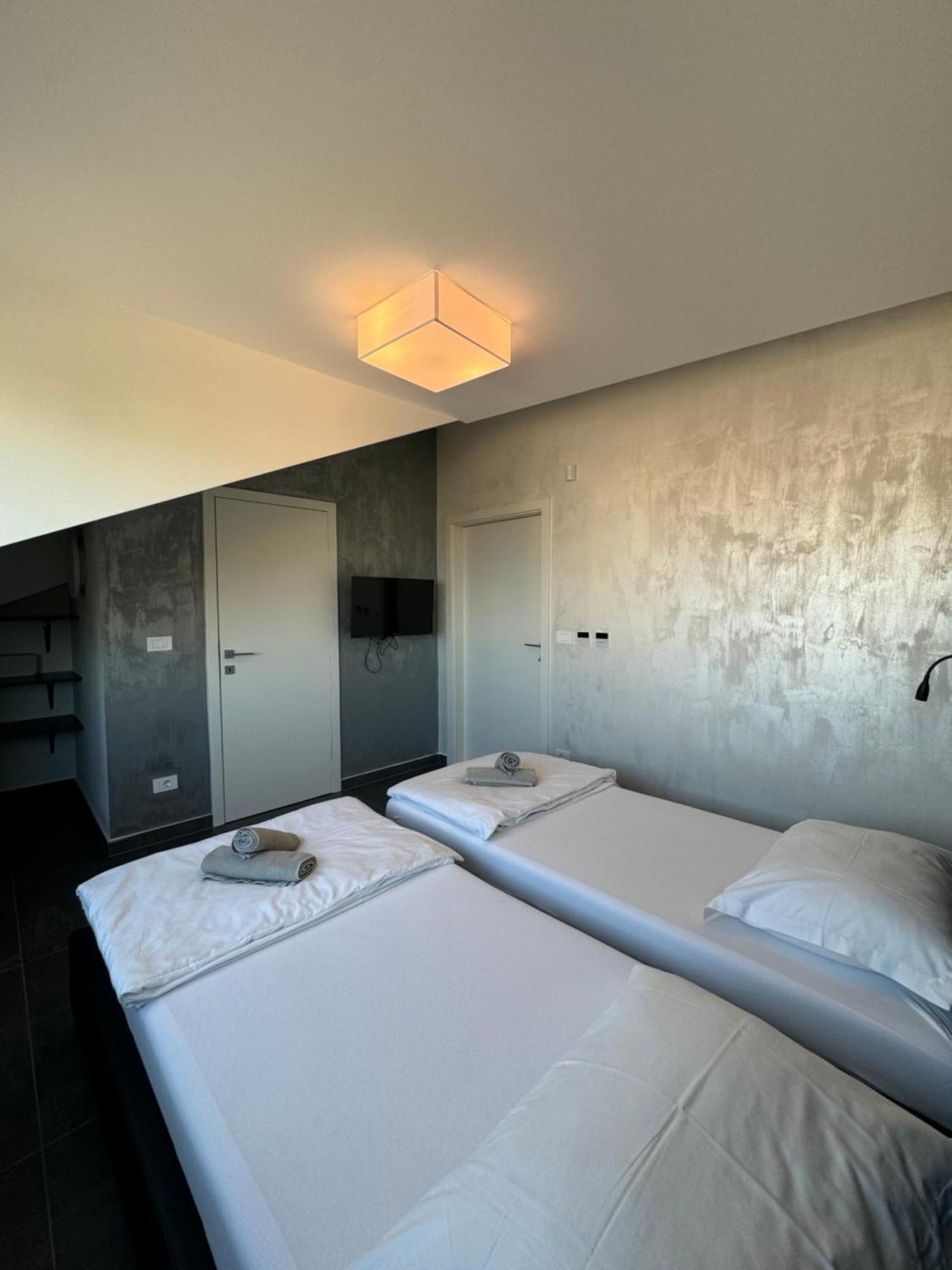 Seaview Apartment Funtana Bagian luar foto